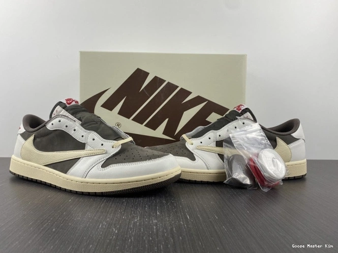 DM7866-162 1 Air Scott Jordan Retro x Low Jordan Travis Air 0823